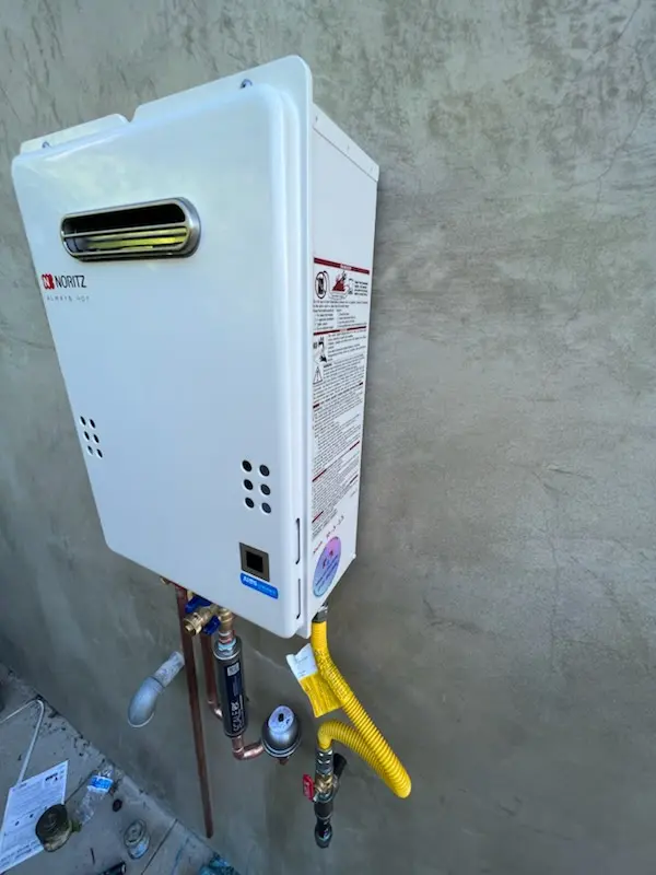Tankless water heater installation for Oak Hills homes